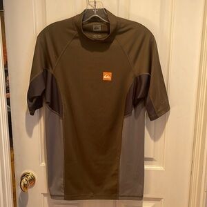 Quicksilver 🔥sale🔥⭐️ shirt
